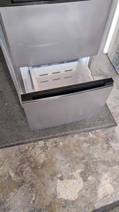 Комбиниран Хладилник с фризер Beko-Беко 203.5 см 351 л HarvestFresh™