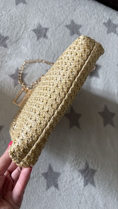 Сламена дамска чанта нова