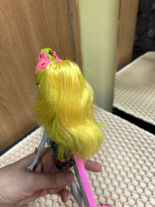 Продам  кукол   монстр хай!