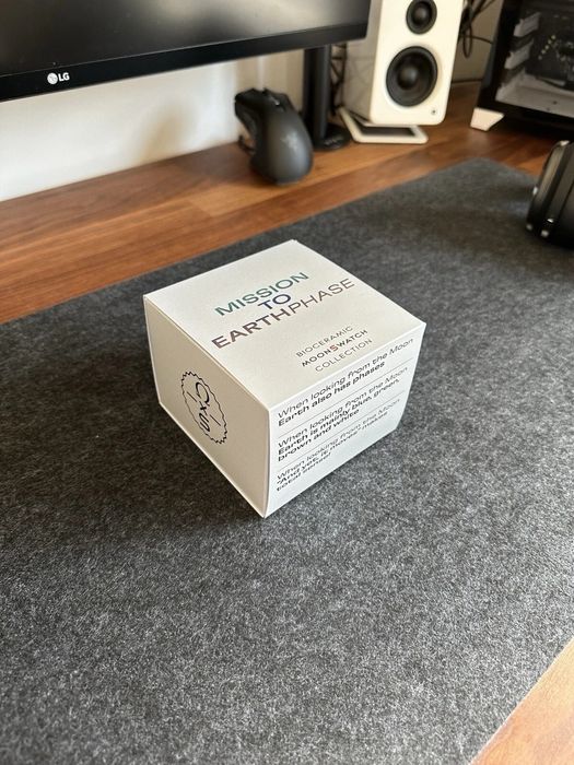 Omega x Swatch Mission to Earthphase