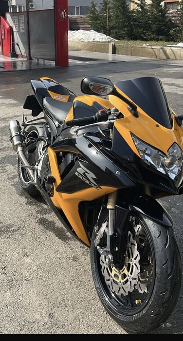 Suzuki GSXR 600 K8-K9