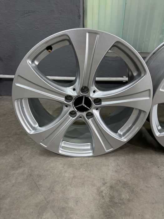Jante R18 Mercedes 5x112 8J ET38