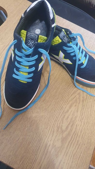 Дамски спортни обувки Munich