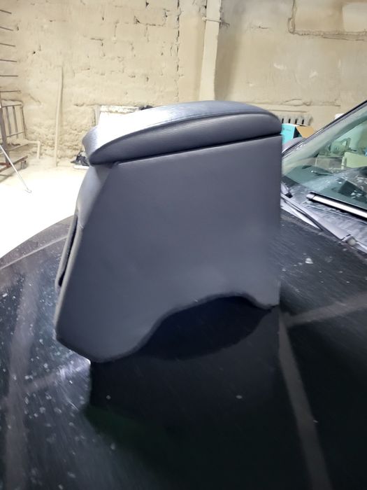 Подлокотник лада гранта фл