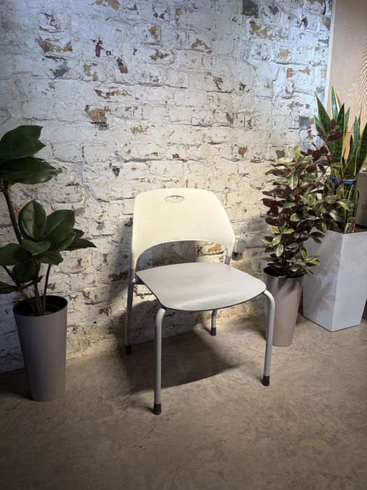 стол стул IKEA отдам дешево