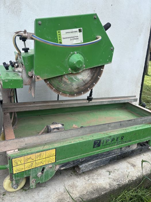 Vând mașină de tăiat căramidă și pavaje ZI-STM350