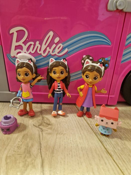 3 papusi Gabby Dollhouse