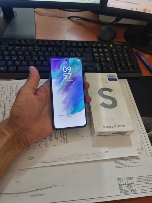 Samsung S21Fe 8/128gb ideal iwlawi zur aybi yuq tozza telefon