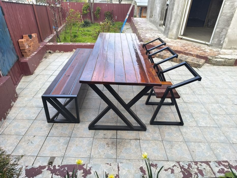 Masa terasa cu banca și scaune