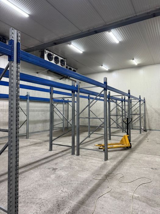 Vând rafturi metalice profesionale pentru paleți și încărcare manuală la super preț livrez oriunde în țară