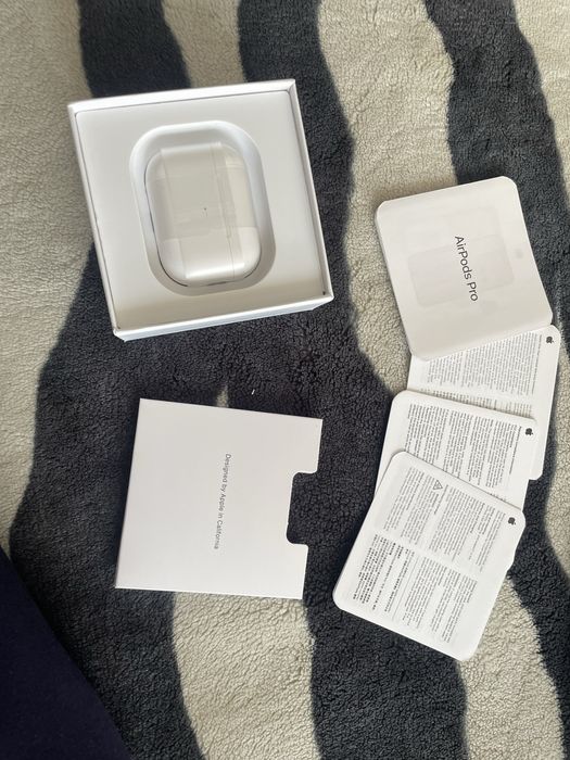 AirPods Pro 2 (2025)