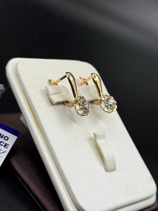 Золото 585  Серьги Масса: 2,5