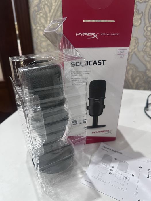 Продам микрофон HyperX SoloCast