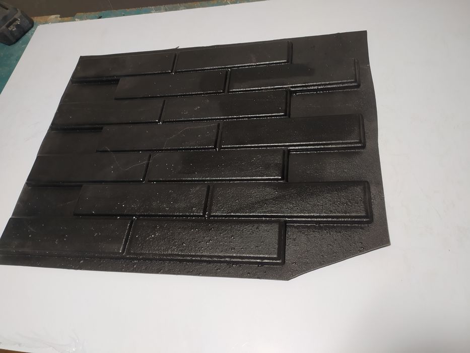 Вакуумно формовочный станок