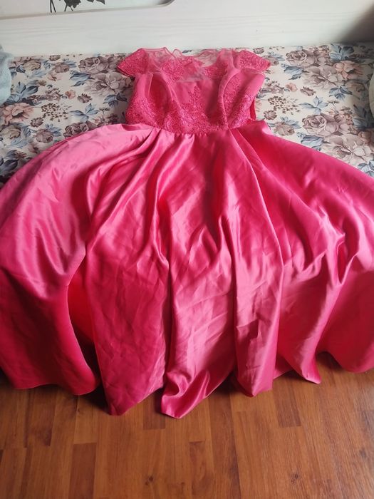 Платье на выпускной