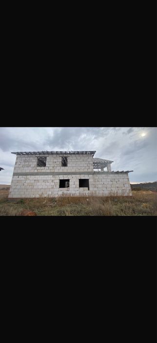 Недостроенный Дом