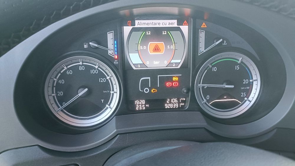 2*Daf euro 6 automat 460