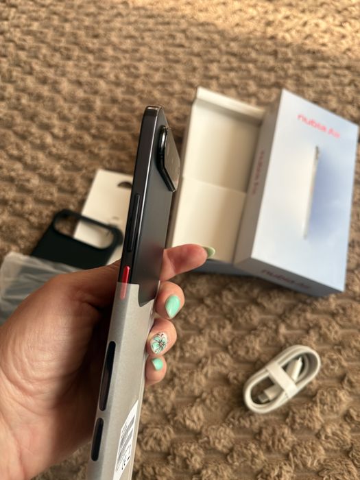 Тeлефон Nubia Air 256 GB