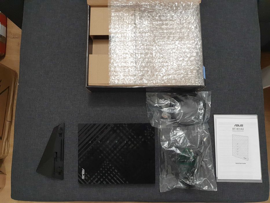 Wi-Fi Router ASUS RT-N14U 300Mbps s USB порт