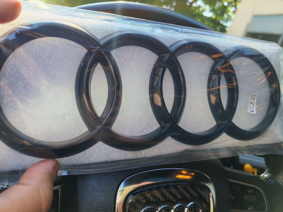 Емблема Ауди черен гланц Audi