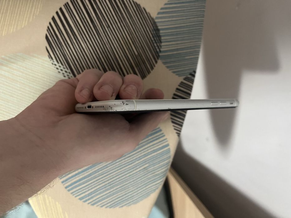 Iphone xr белый .