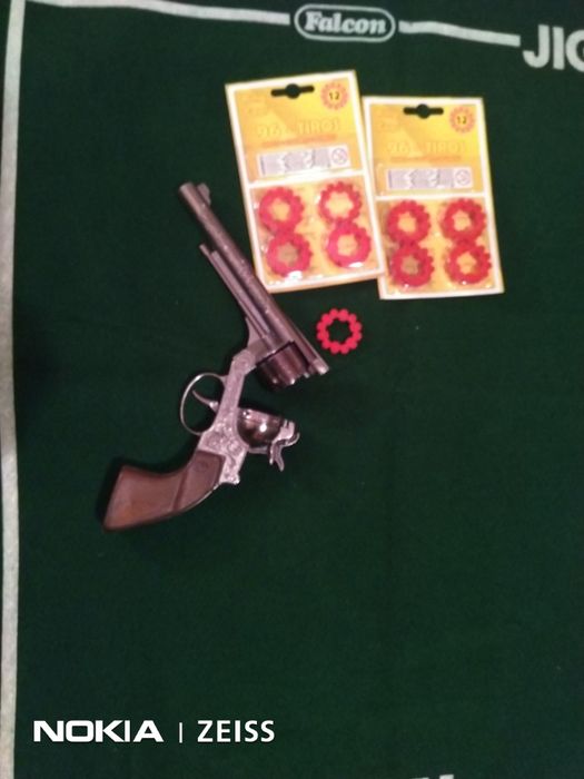 Детски кабзен пистолет