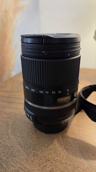 Obiectiv Tamron 16-300 mm