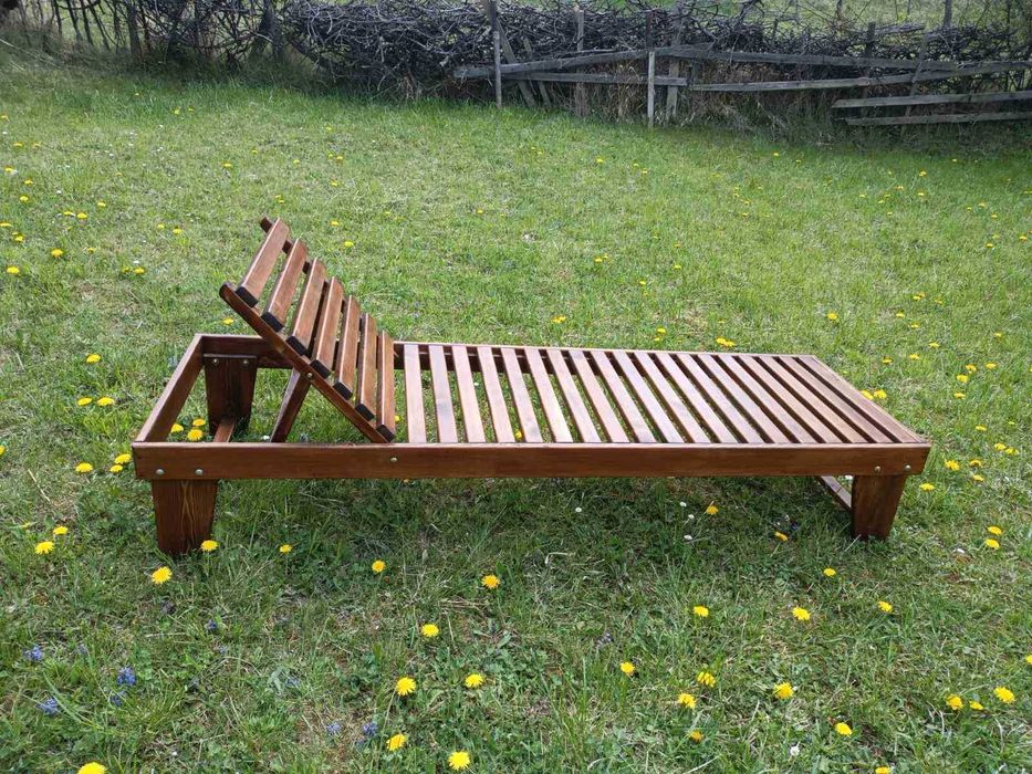 Дървен шезлонг градински или плажен