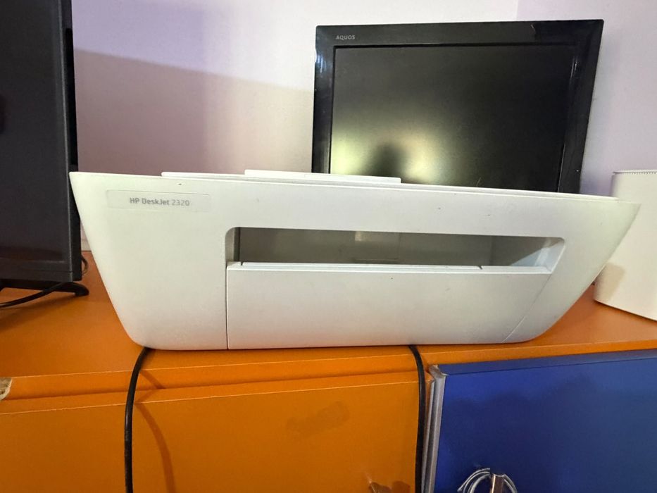 Imprimanta hp deskjet 2320