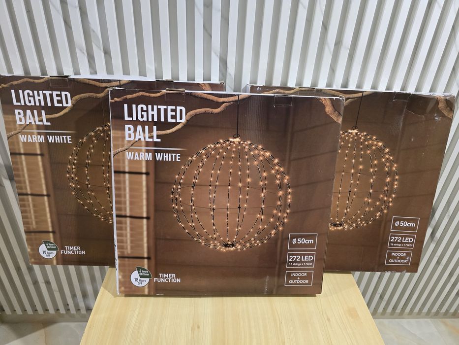 Голяма Коледна LED Светеща Топка!