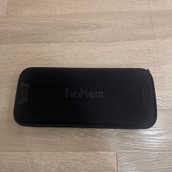 Стабилизатор Hohem isteady mobile plus. Новый, не использован ни разу.