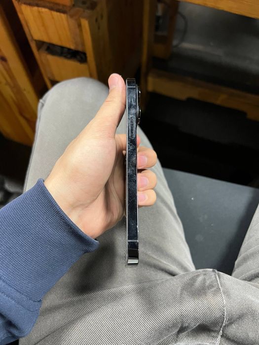 Продаю Iphone 14 pro max