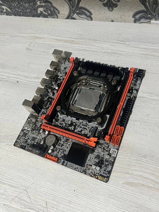 Продам материнскую плату Atermiter X99 (модель D4M)+Xeon E5 2680 V4