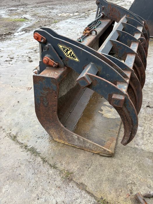 Vand cupa multifunctionala pentru incarcator frontal