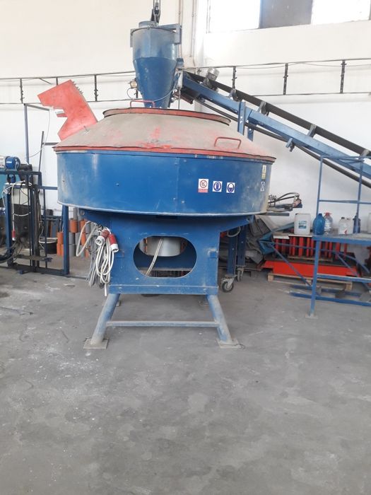 Mașină de făcut Pavaj,  Borduri,  Bolțariri !