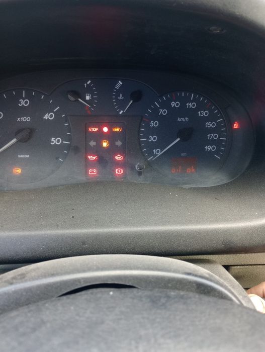 Vând Renault Master 2 2002