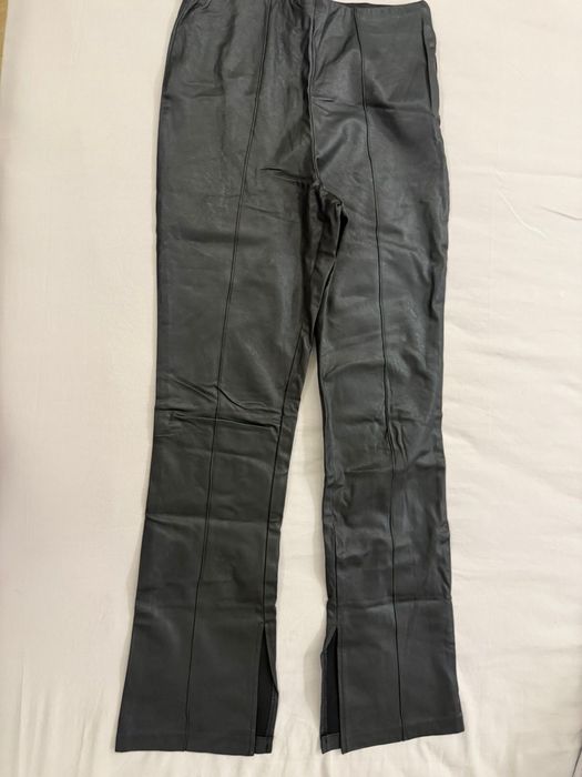 Продам джинсы Зара