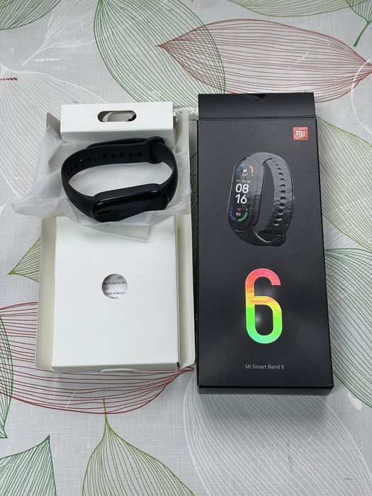 смарт часы MI smart band 6