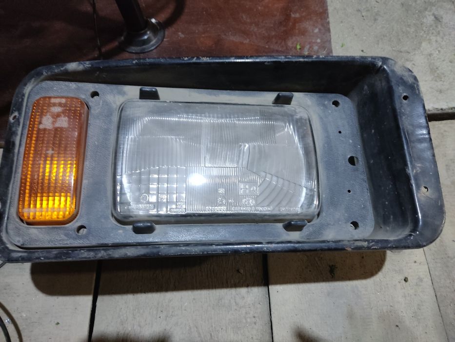 Фара камаз левая