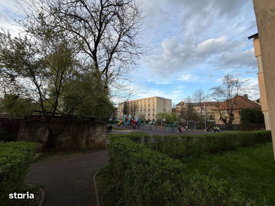 Apartament 2 camere | decomandat | zona Noua