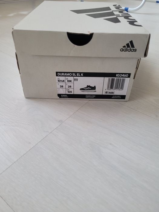 Маратонки Adidas ,размер 28