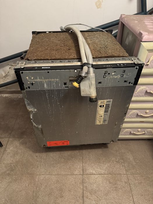 Съдомиялна Bosch