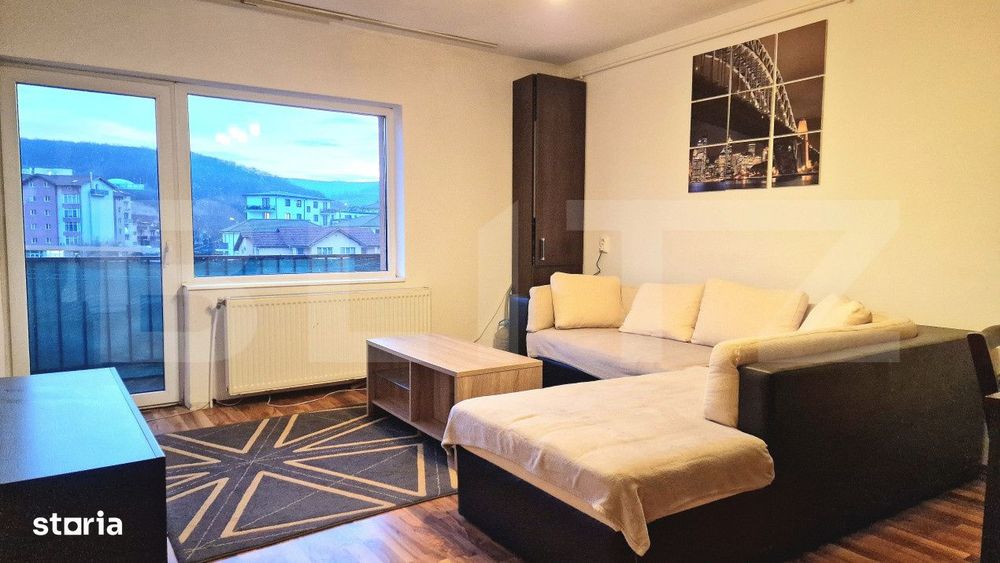 Apartament cu 3 camere, 65mp, parcare inclusa, intermediar, zona Centr — fotografia 3