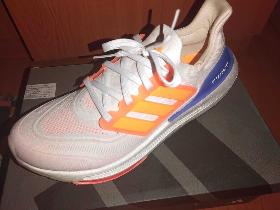 Incaltaminte alergat Adidas