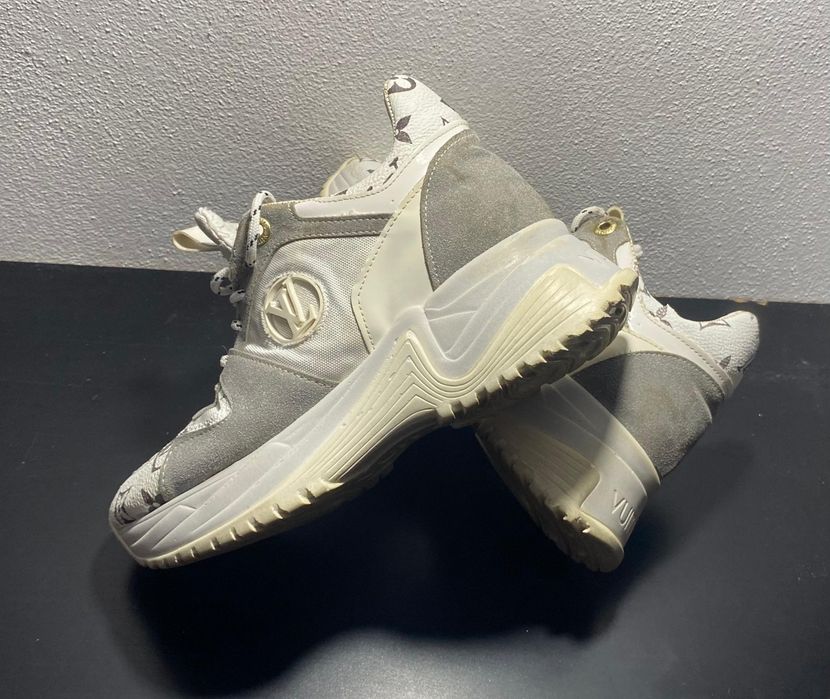 Adidasi Louis Vuitton beige gold monogram denim run 55 sneakers, Nr 36