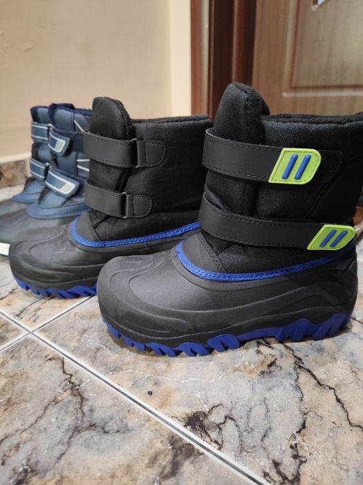 Апрески, боти и ботуши за дъжд