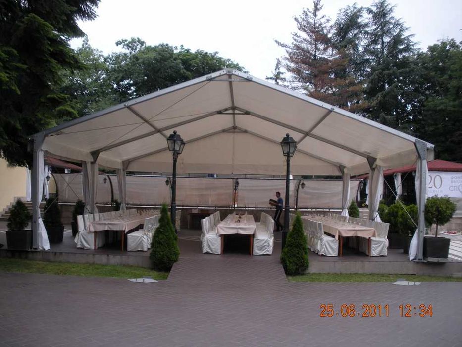 Отдаване на шатри и оборудване под наем за мероприятия.