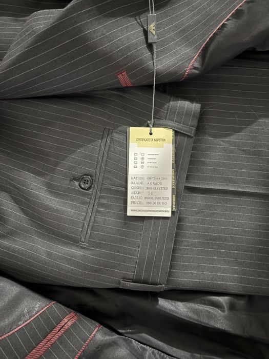 Costum Armani narimea 56 ,nou cu eticheta