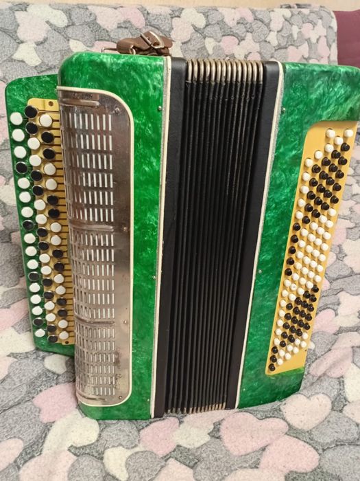 Продам баян баян