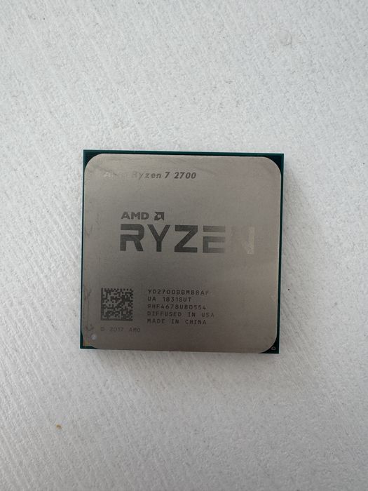 Продаю ryzen 7 процесор